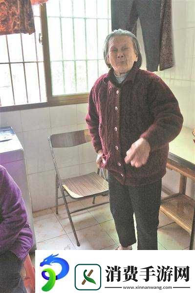 82-岁老人找-20-多岁小伙子：跨越年龄的追寻
