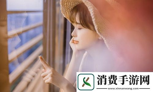 两峰夹小溪地湿又无泥诗：绝美山水画卷，尽显自然之美