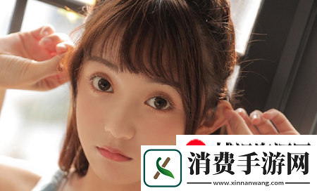 开会时躲在桌子下运动：开会时桌子下的隐形健身法！