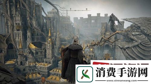 艾尔登法环王城大门下面的洞是什么