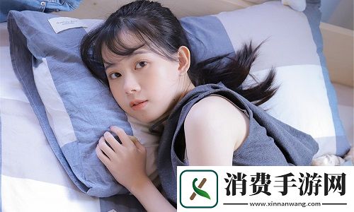 两峰夹小溪地湿又无泥诗：诗意景观中的内心平静与自然和谐，感悟山水之美的深远意蕴