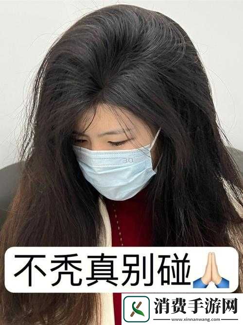 白花花的身上满是汗津津的汗液