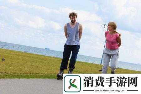 男生女生一起相嗟嗟嗟轮滑鞋免费