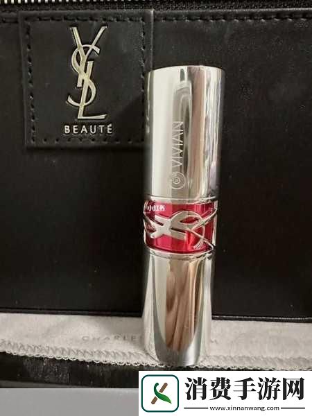 ysl蜜桃棕调色视频：你觉得YSL的蜜桃棕调在妆容中如何能够更好地展现出清新自然的感觉呢