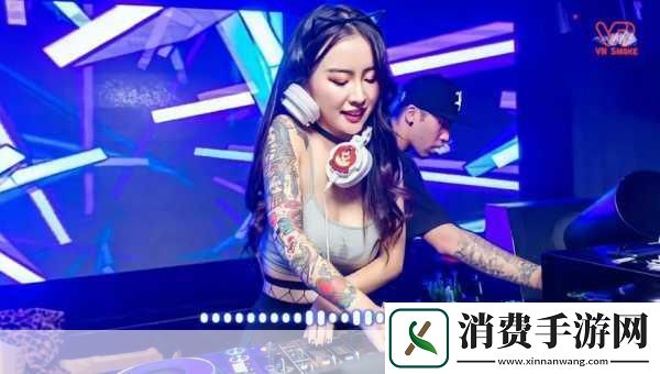 dj一个女的嗯嗯的叫什么：你在说的那个女DJ是叫什么名字呢