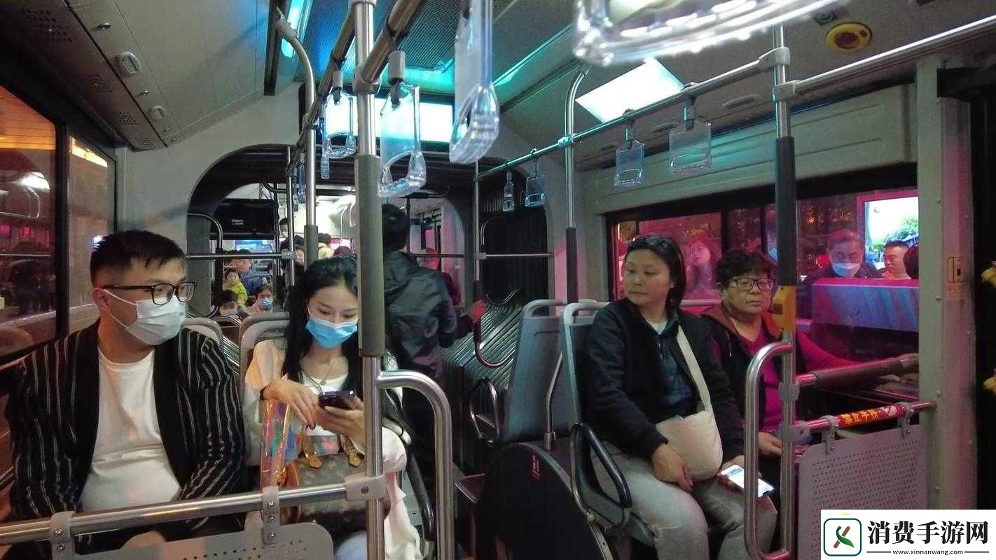 售票员用小学查票