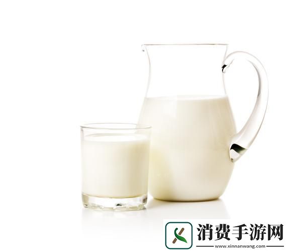 “嗨！满壶晨奶-‘牛’炸了科技圈！”