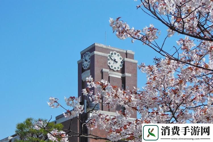 “日本的大学三年-挤一块儿上课-这话题-绝了！”