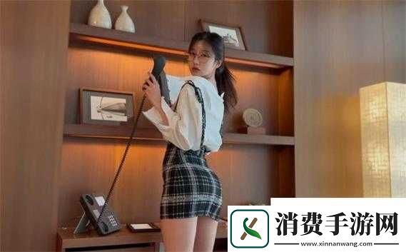 她开始慢迎迎合徐平雪：一段独特的经历