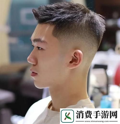 “巨无霸”黑长直