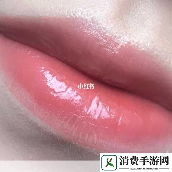 YSL水蜜桃色口红B8：诱人水蜜桃色口红B8