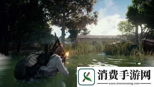 女子用嘴巴吃鸡