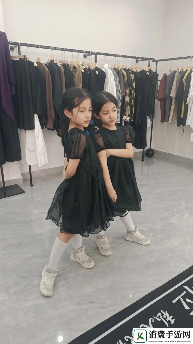 “双子科技姬”