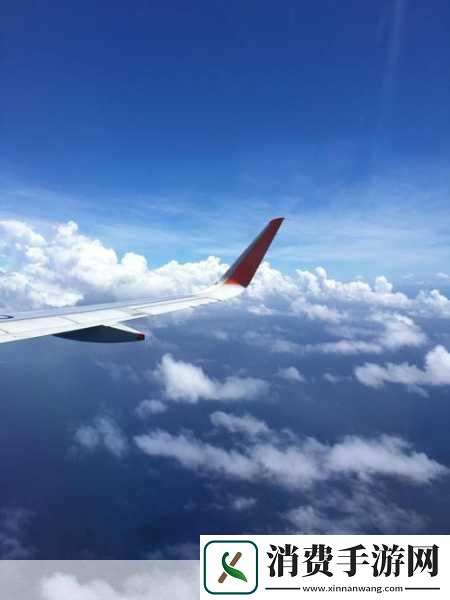 追忆过去的温暖回首往昔时光　　人生如歌