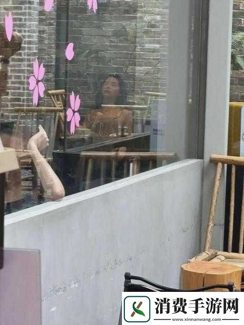 公司老板要求员工真空上班