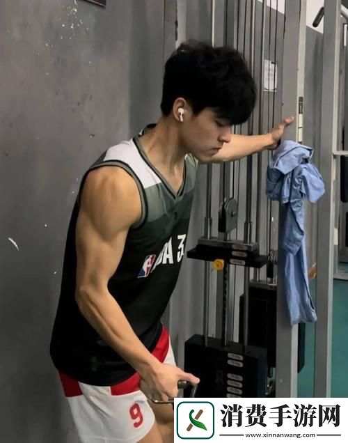 篮球肌肉宿舍风云