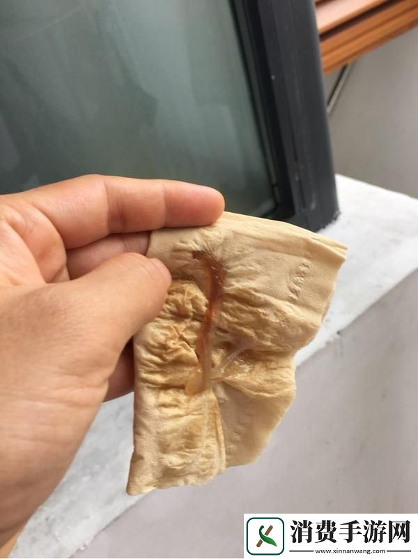 父母卧室的“粘液”奇谭