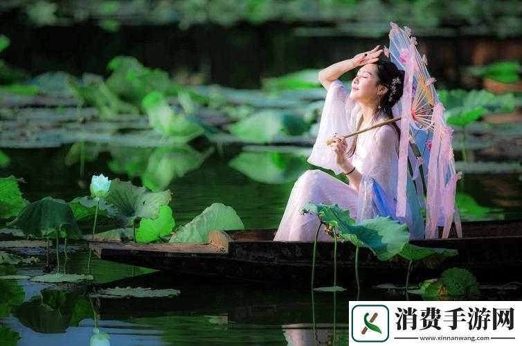 老人船上弄雨荷第十二集跚钢