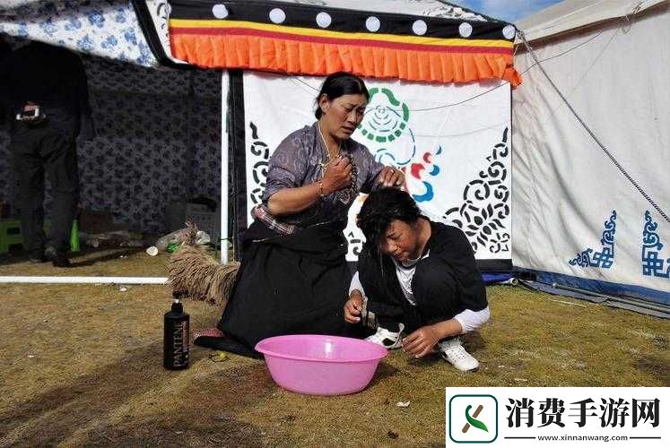 丫头牦户嘴巴一张一合的奇特经历