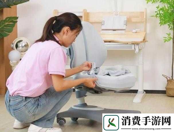 学生桌椅的正确使用与保养