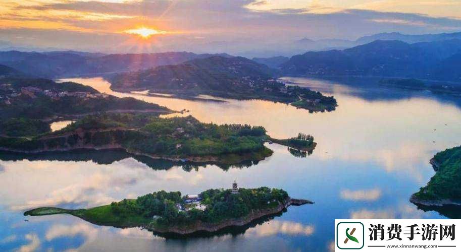 如何获得天天酷跑中的湛蓝锦瓶