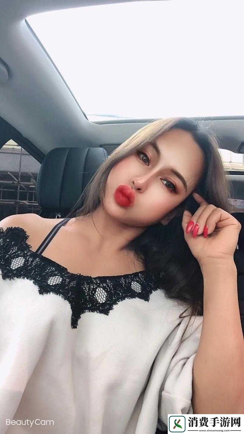 随处可见的漂亮妞图片