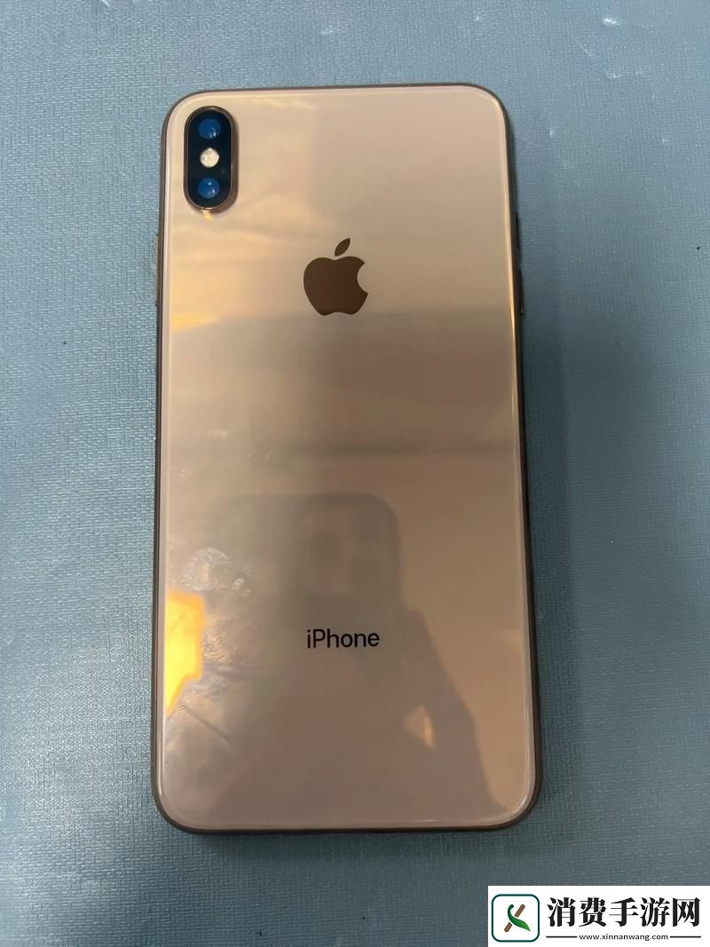 “iPhoneXSMax在日本反转的科技怪兽”