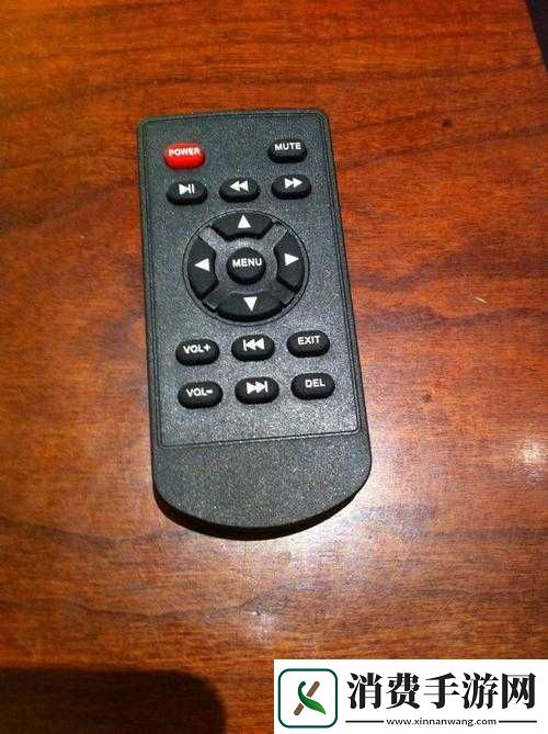 在教室捡到一个遥控器后该怎么办