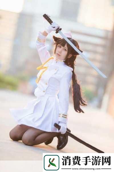 海外COSER惊艳还原碧蓝航线高雄