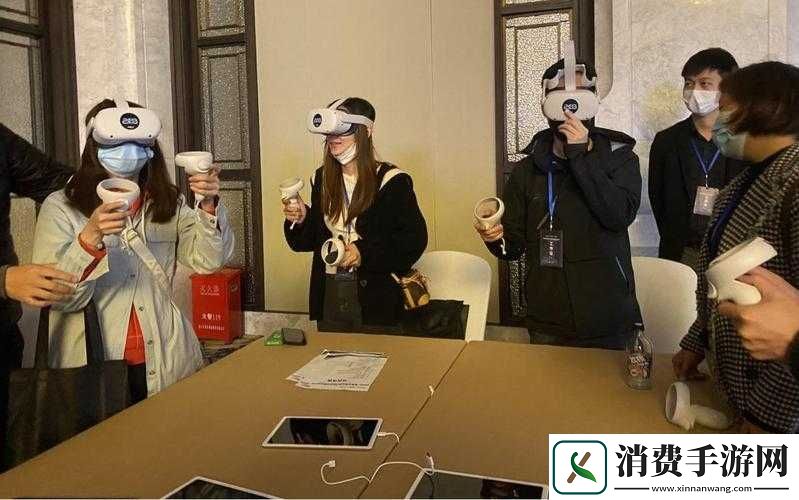 出租房里的交互高康张睿