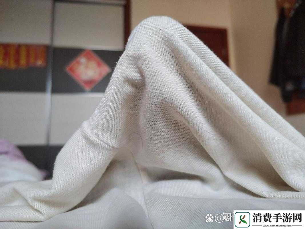 在健身的时候突然支起小帐篷