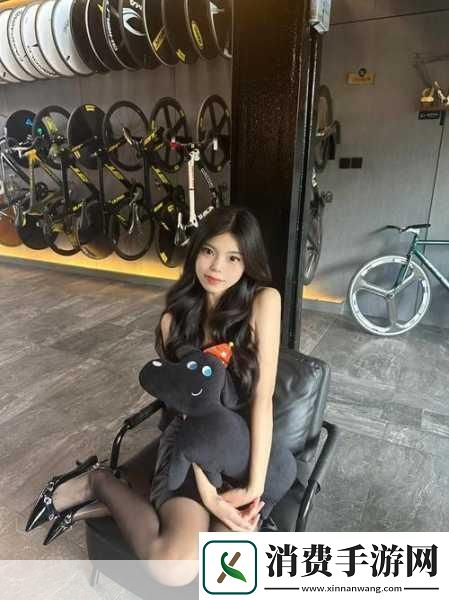 新疆女RAPPER18岁欢迎你新疆女RAPPER18岁