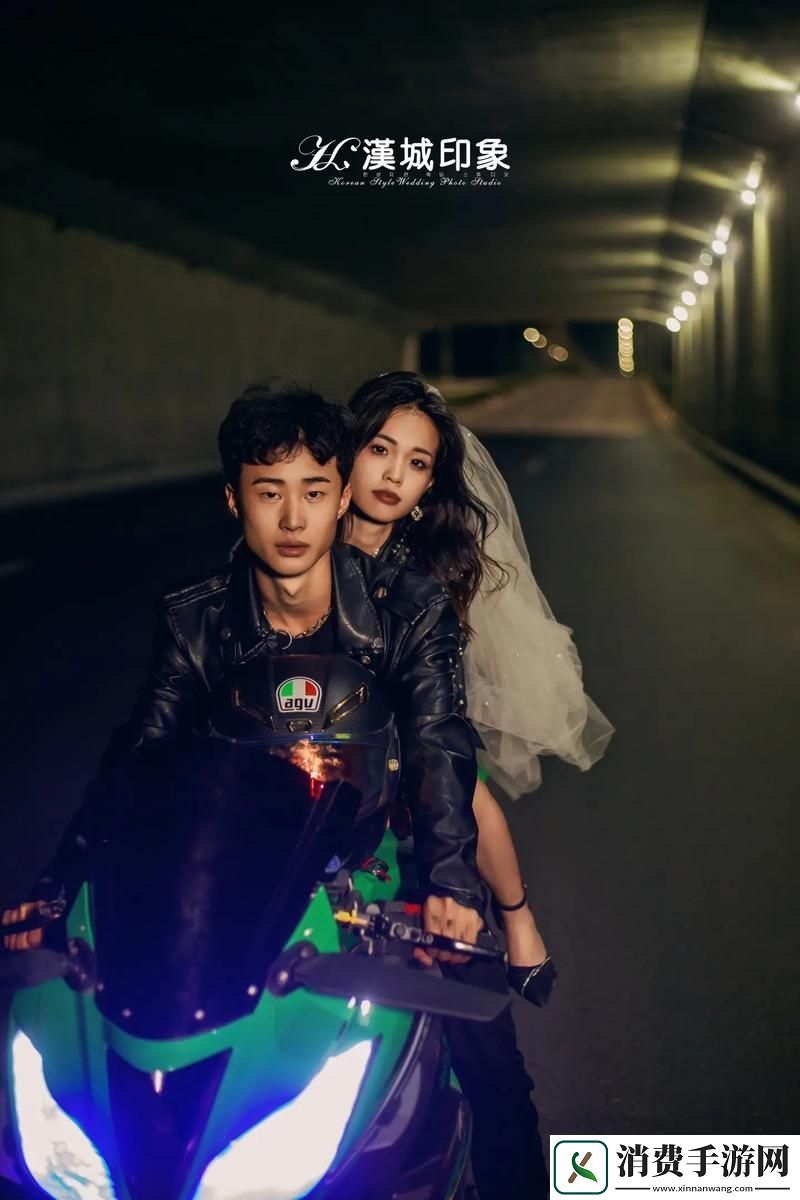美女和男人一起塽