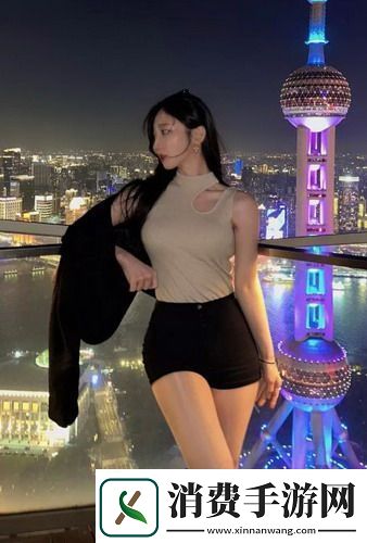 穿上蜜桃91精品㊙️入口内裤包裹的瞬间小王泪目