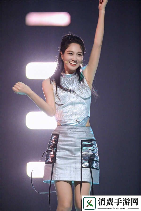 朱丹乘风2024四公不惧挑战电音舞曲风格活力四溢