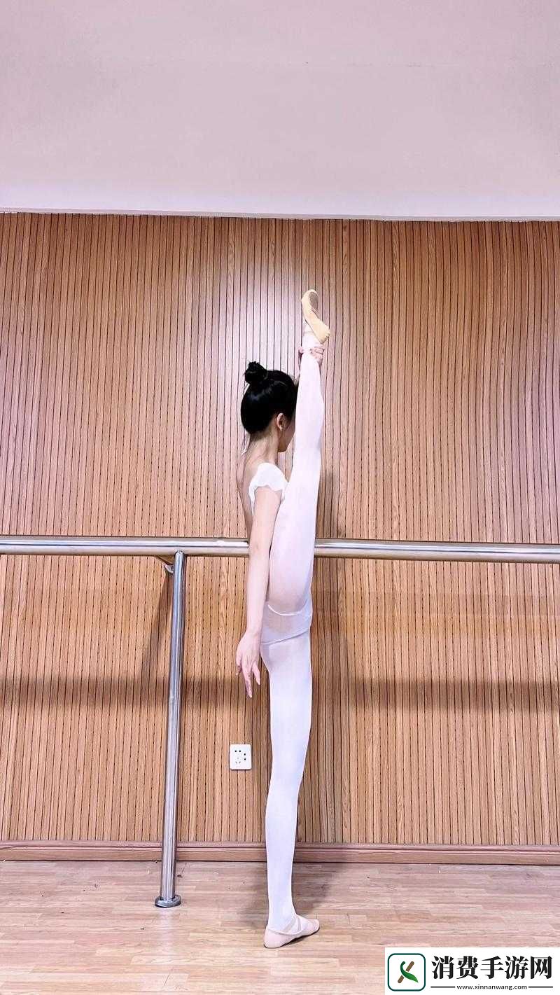 为什么一字马时唇瓣是否打开