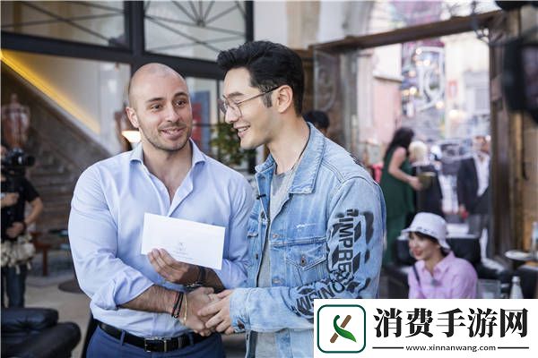 黄晓明回归中餐厅担任店长变身哥哥帮杨紫擦药超暖心