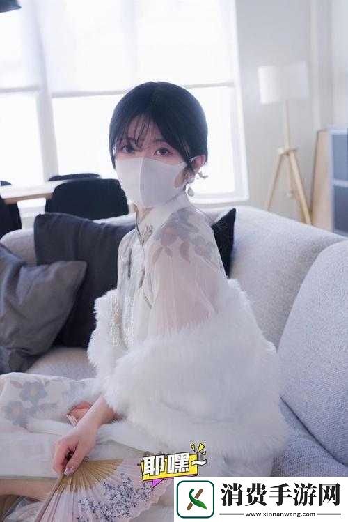 玩偶姐姐摘下口罩的样子口罩