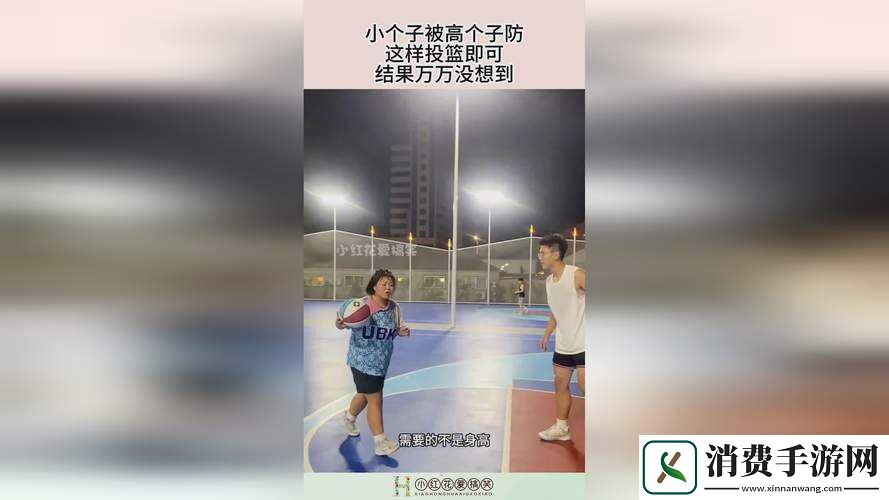 坤坤寒进桃子里的趣味