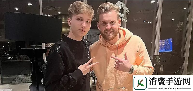 情比金坚——十图回顾m0NESY与NiKo的兄弟情深瞬间