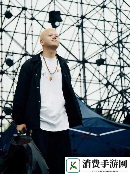 对在我的花园里要燥起来歌词全解析进行深入解读