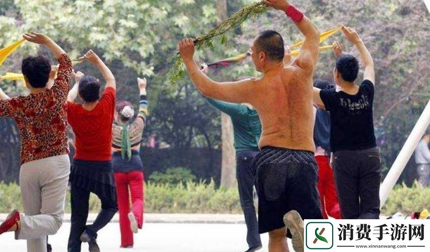 公园里的老年镖客视频大全