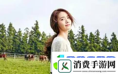 中午妈妈在厨房做饭