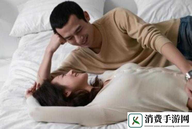 男人和女人一起愁愁愁很痛