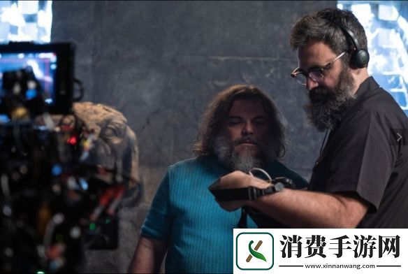 我的世界电影用创意救世界