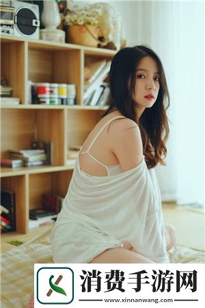 公翁挺进小玲的小泬禁忌之恋的惊艳绽放网友：剧情抓人又刺激！