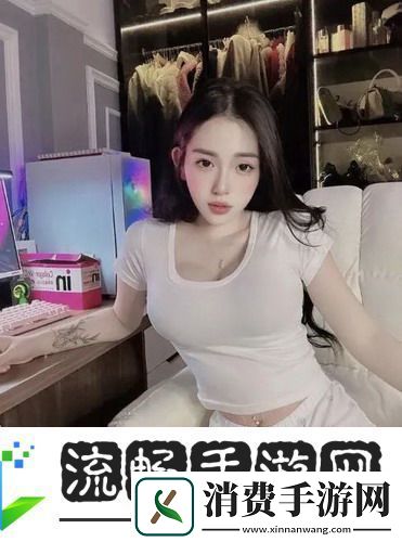 兰姨捂着嘴怕发出声音吵到-目光闪烁-心跳加速-网友:-这反应真是太真实了!