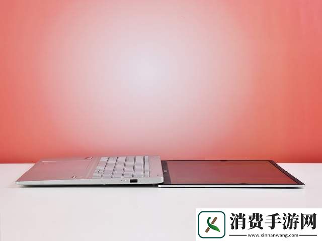 华硕无畏Pro16锐龙版2025