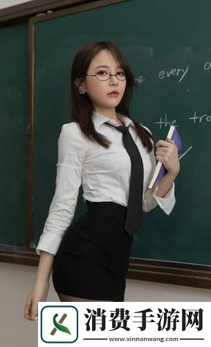 我装睡让公偷偷滑进去：在梦中与他共享秘密时光-真是让人欲罢不能的刺激体验！