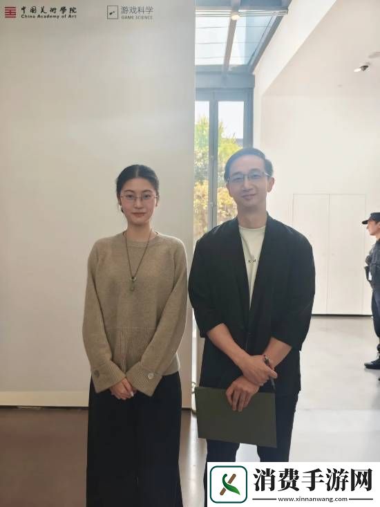 冯骥杨奇艺术展现场照曝光